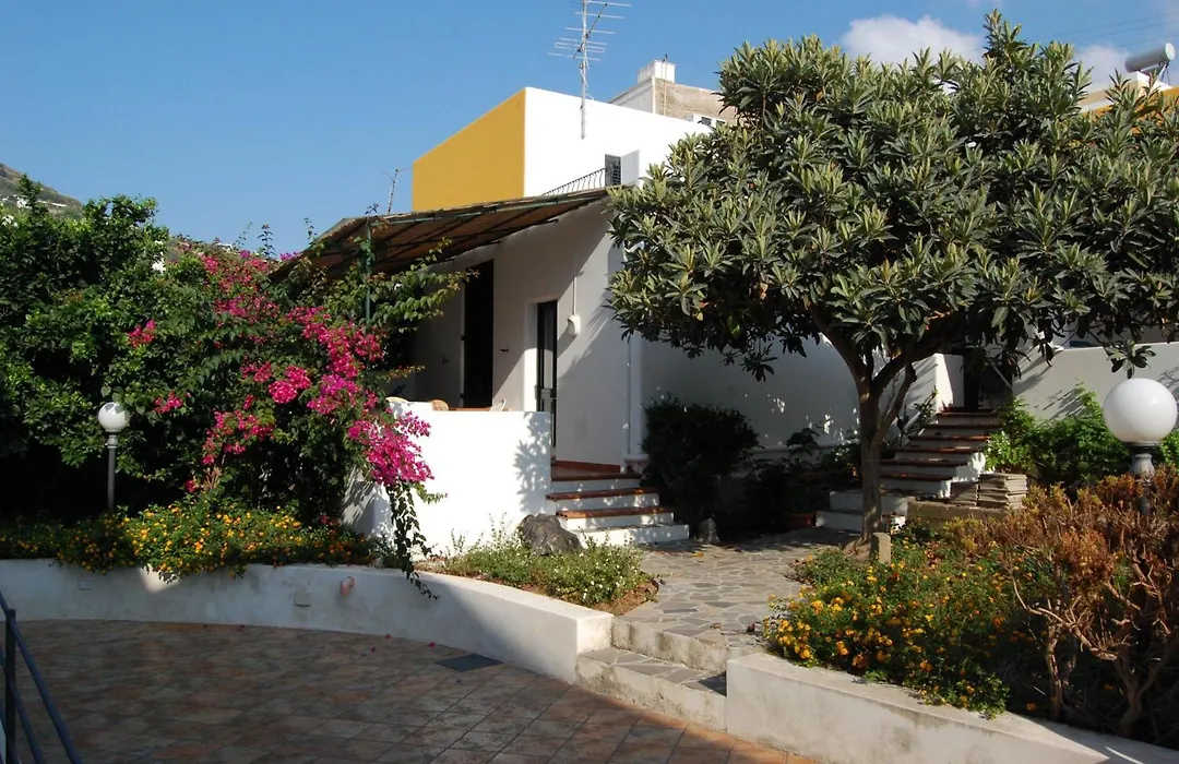 Residence Hotel Baia Portinenti-1